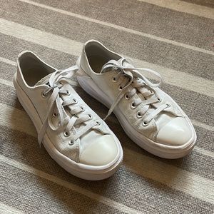 Converse Chuck Taylor Move